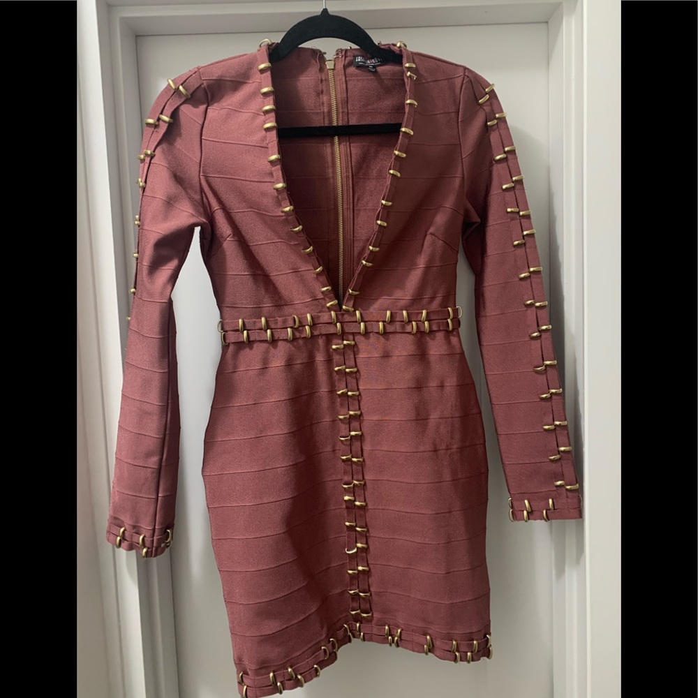 Deep-V Bodycon Dress in Mauve with Ringlet Detail